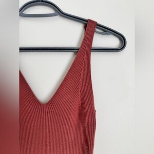 Dex Ribbed V-Neck Maxi Dress in Burgundy